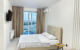Dream Town Apartaments Біля Залізничного Вокзалу